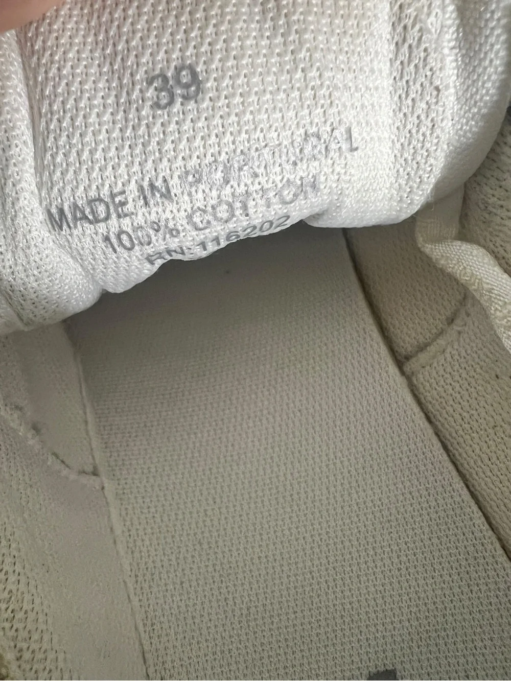 N/A upper material